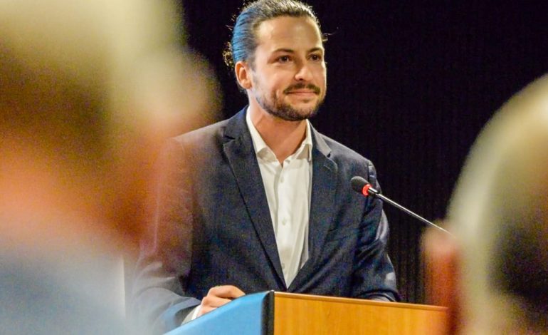 Entrevista a Adrià Lamelas: “Lloret de Mar ha de tenir un Ajuntament fort”