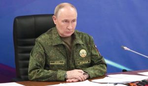 (Muntanya avall)/ Guerra Rússia contra Ucraïna, corrupció inclosa